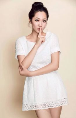 体操女神嫁给男篮朱芳雨被出轨竟还被抢孩子离婚几乎净熊猫体育身出户(图7)