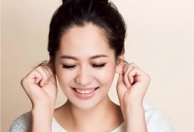 熊猫体育命苦的体操女神:遭富豪丈夫背叛儿子抚养权被抢最终净身出户(图3)