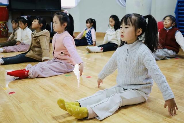 广元市利州区北街幼儿园:托管时光有爱有料多元课程赋能成长!(图4)